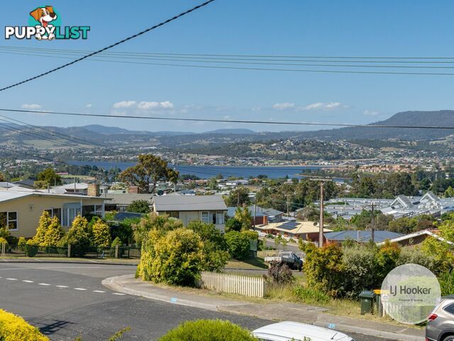 50 Centenary Crescent CLAREMONT TAS 7011