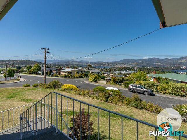 50 Centenary Crescent CLAREMONT TAS 7011