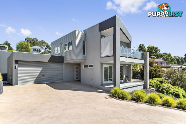 2/16-18 Sandra Drive BLACKMANS BAY TAS 7052