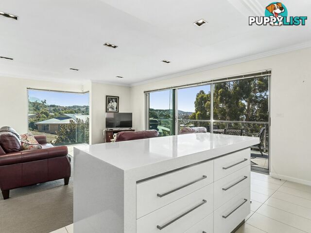 2/16-18 Sandra Drive BLACKMANS BAY TAS 7052