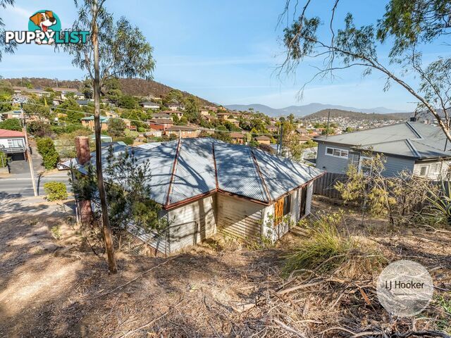 97 Gordons Hill Road LINDISFARNE TAS 7015