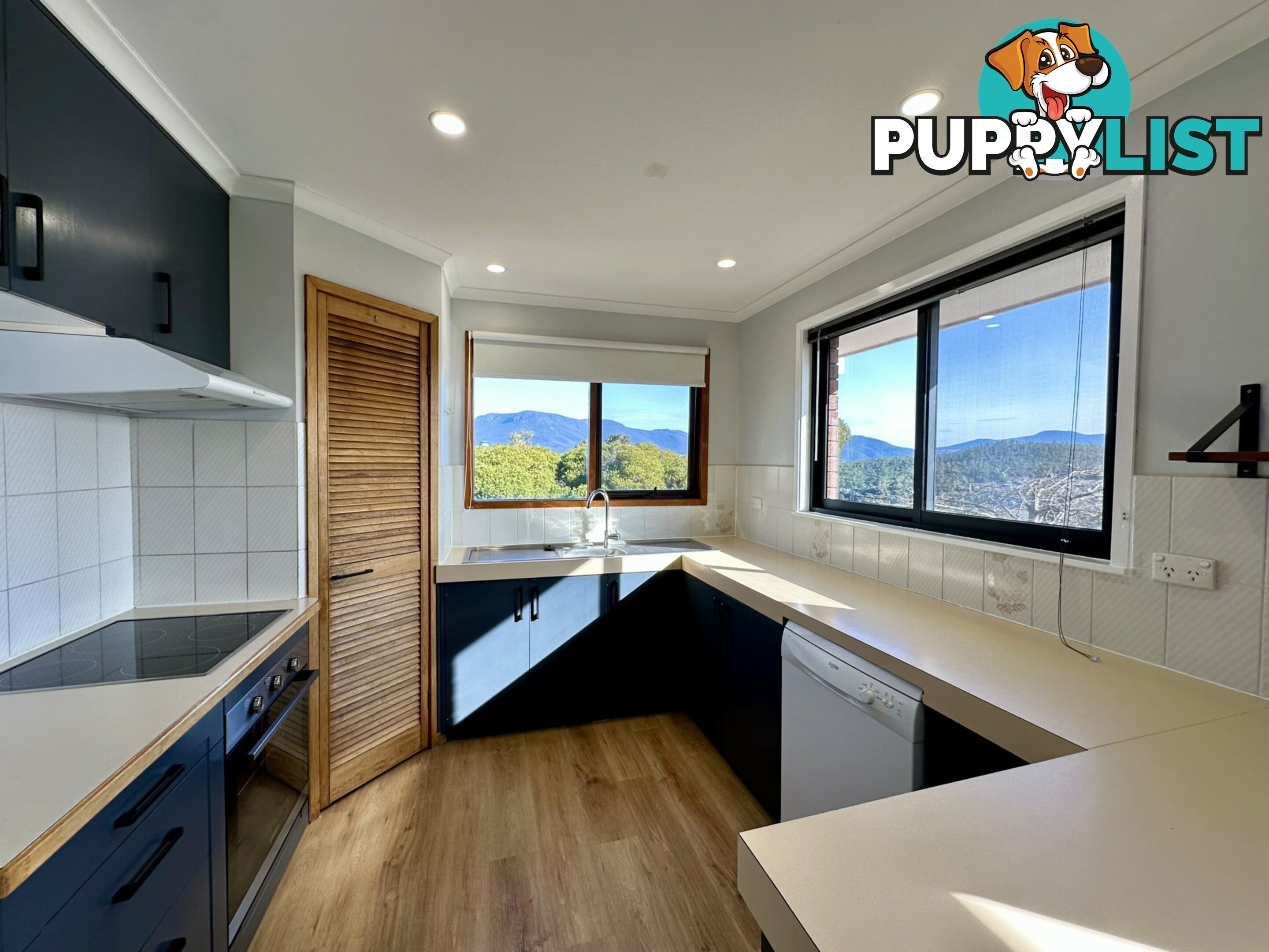 2 Thoona Street GEILSTON BAY TAS 7015