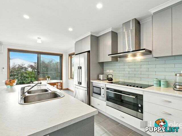 58 Eldridge Drive KINGSTON TAS 7050