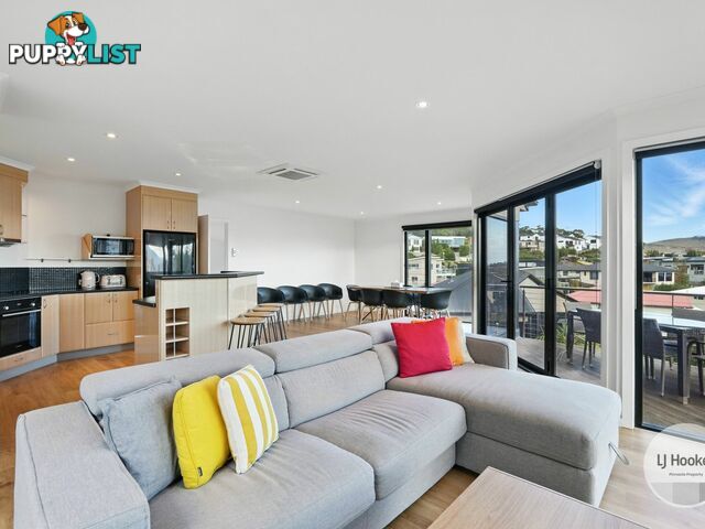 1/272 Carella Street TRANMERE TAS 7018