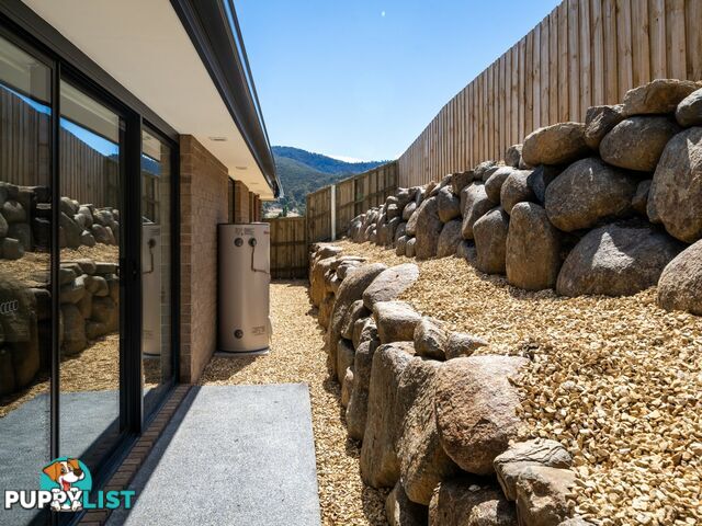 5 Jury Place CLAREMONT TAS 7011