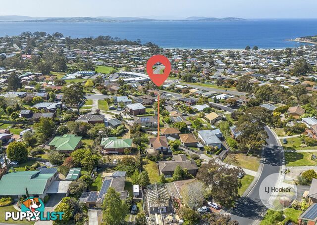 22 Diamond Drive BLACKMANS BAY TAS 7052