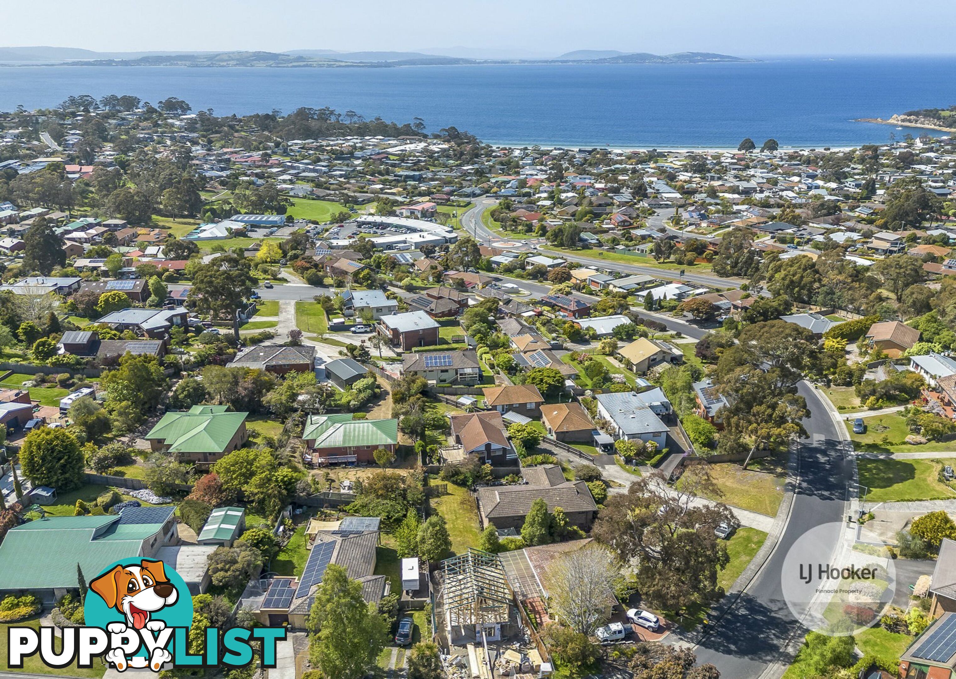 22 Diamond Drive BLACKMANS BAY TAS 7052