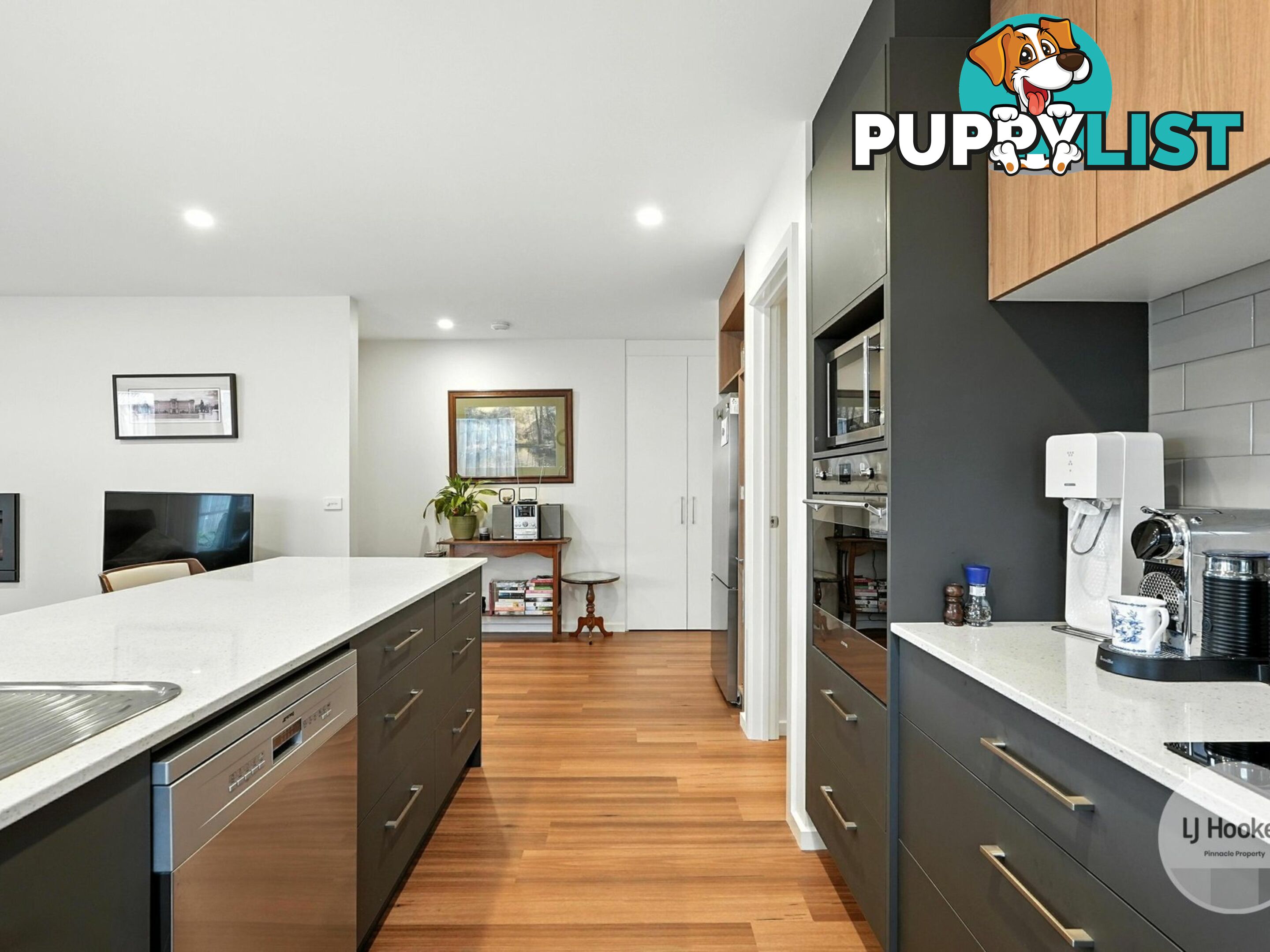 15 Vivian Drive ROKEBY TAS 7019