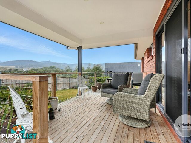 15 Vivian Drive ROKEBY TAS 7019