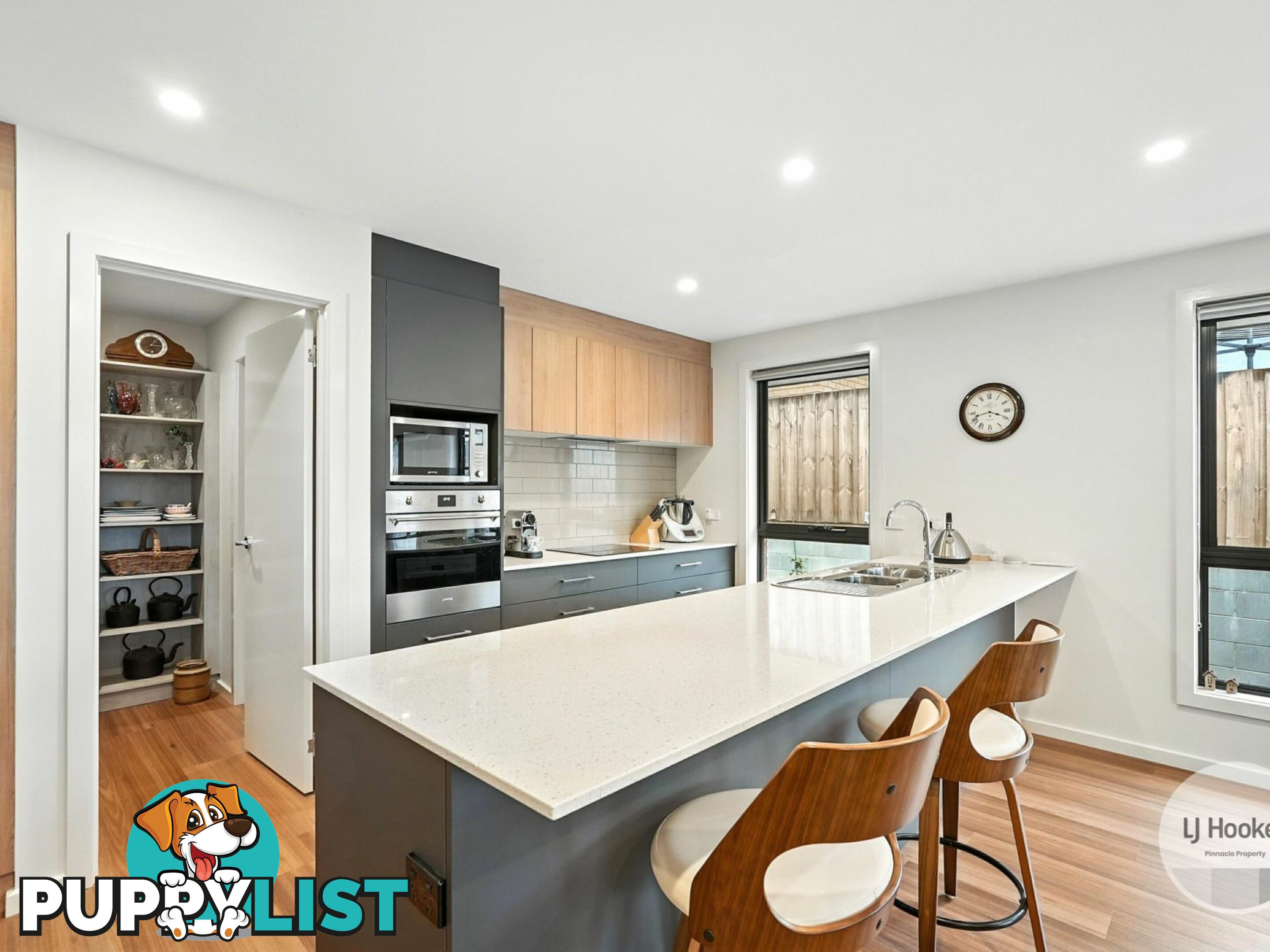 15 Vivian Drive ROKEBY TAS 7019