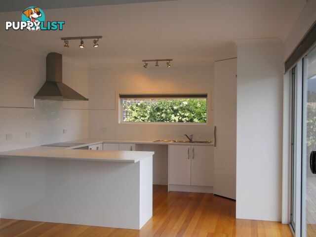 2/6 Lester Crescent KINGSTON TAS 7050