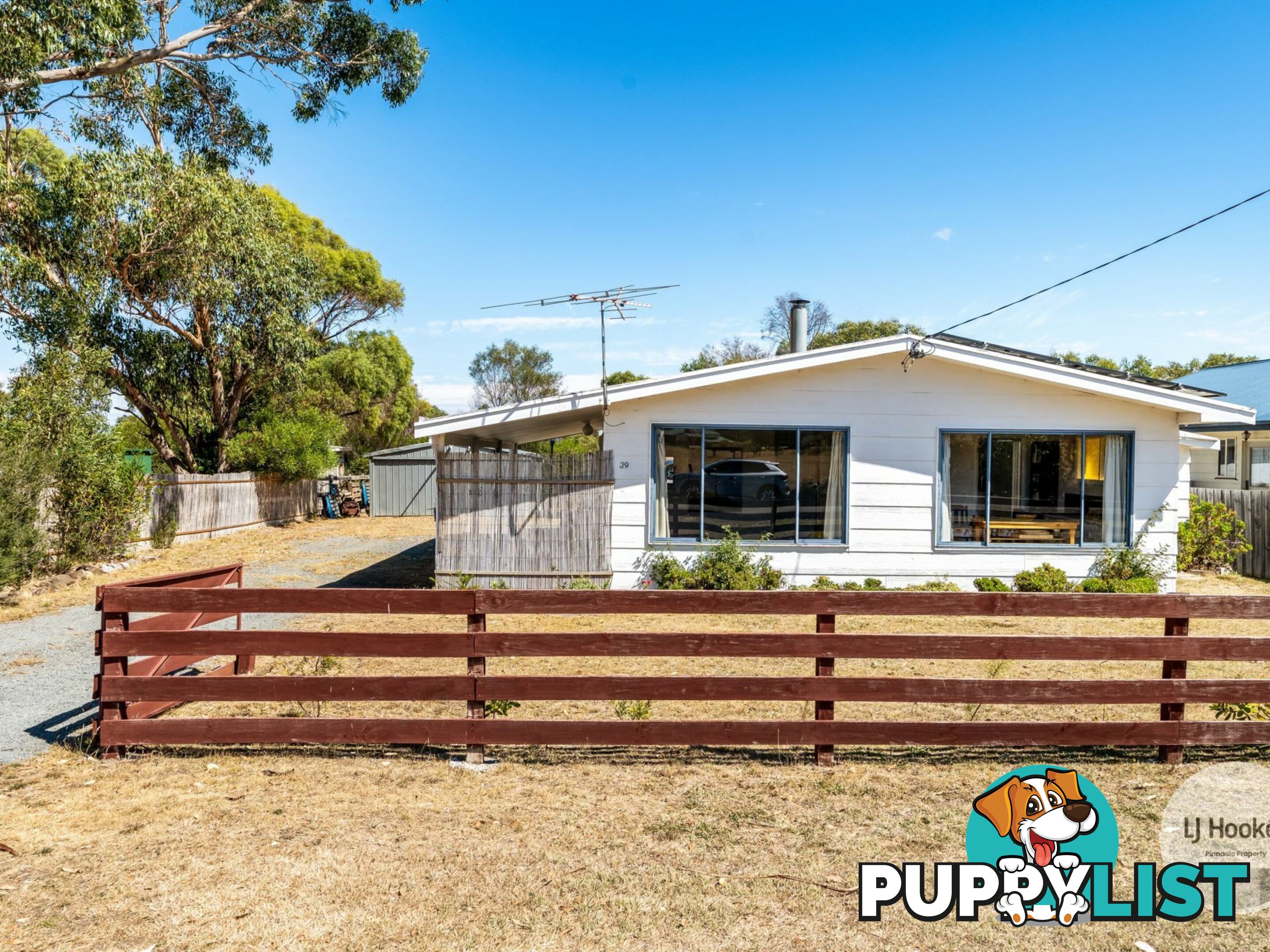 39 Booth Street DUNALLEY TAS 7177