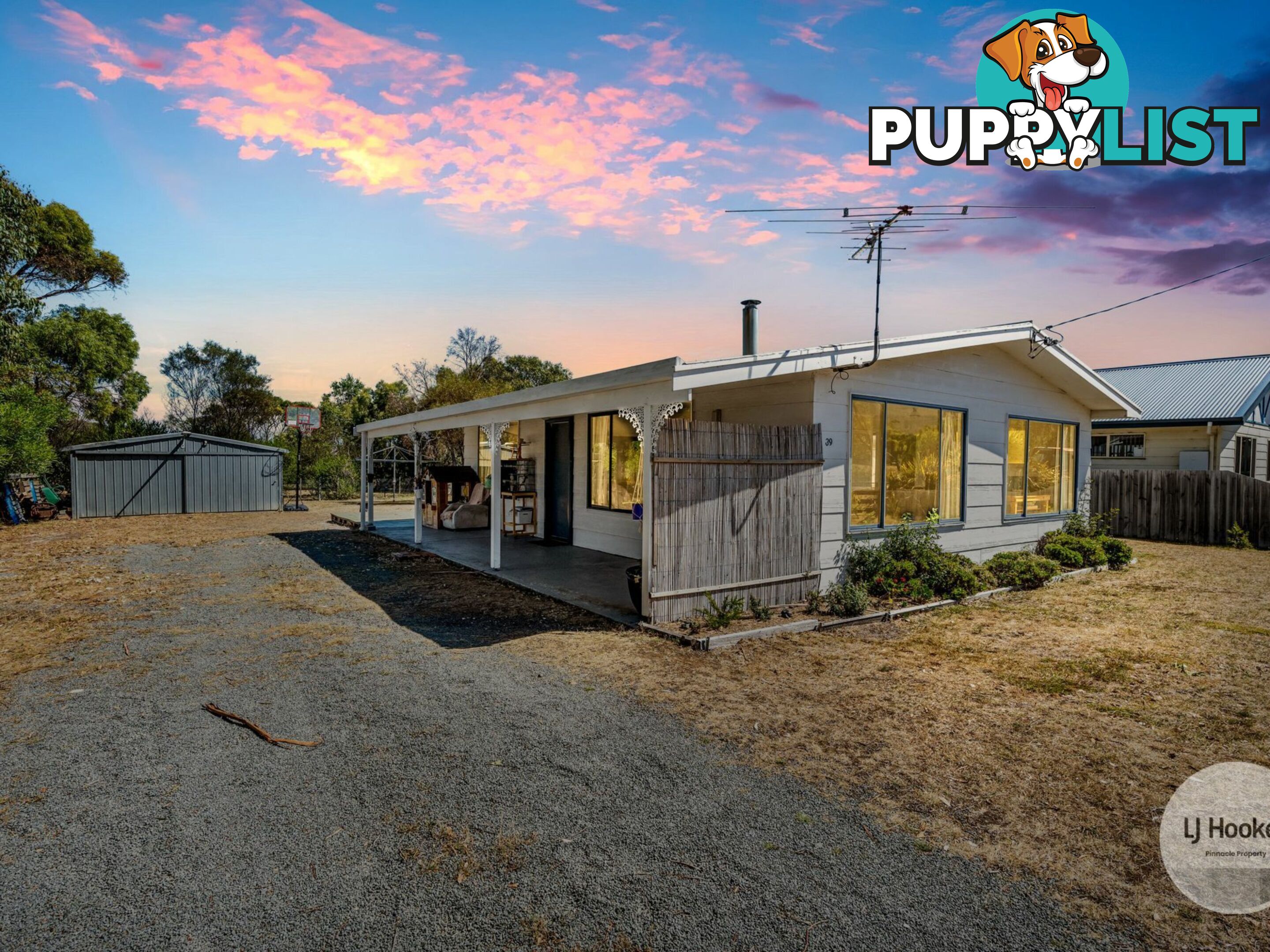 39 Booth Street DUNALLEY TAS 7177