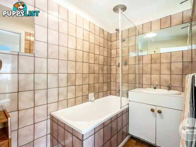 39 Booth Street DUNALLEY TAS 7177