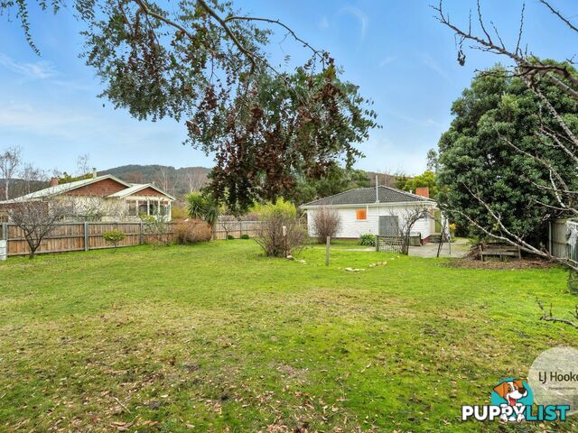 21 Beach Road SNUG TAS 7054