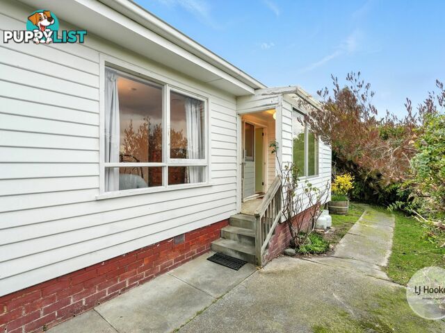 21 Beach Road SNUG TAS 7054