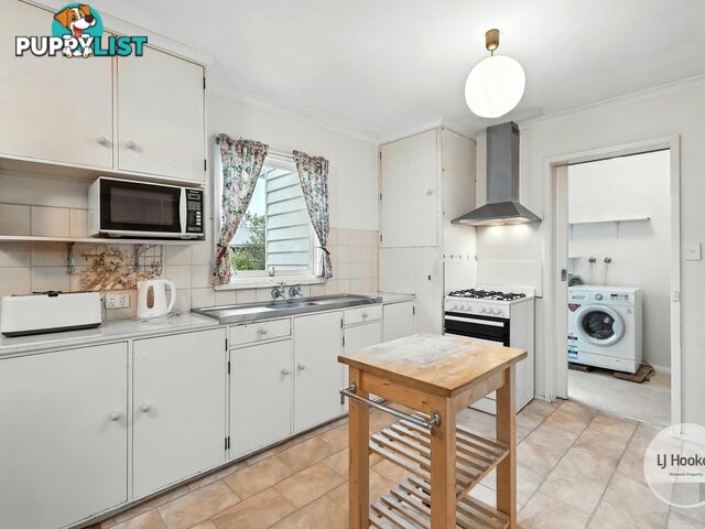 21 Beach Road SNUG TAS 7054