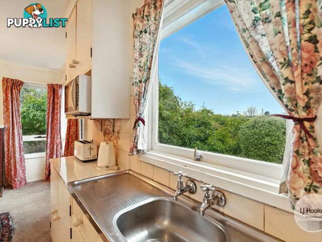 21 Beach Road SNUG TAS 7054