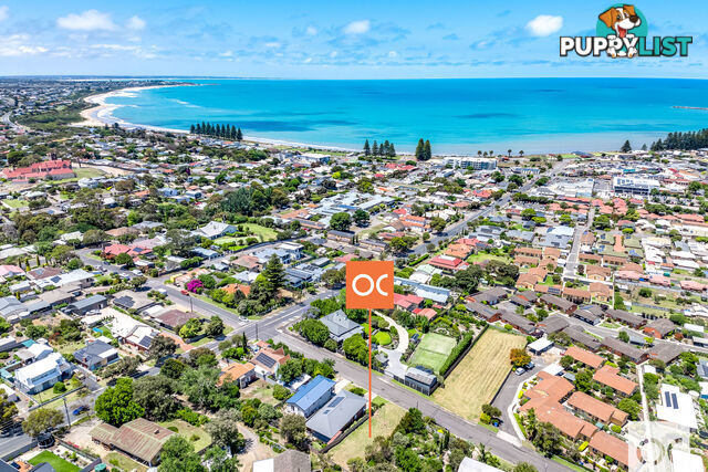 13 William Street Victor Harbor SA 5211