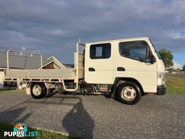 Dual cab Mitsubishi Fuso 515