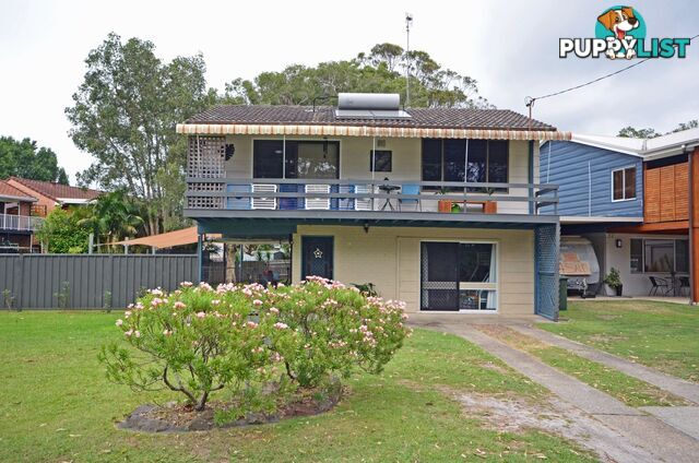 2 Haven Circuit Laurieton NSW 2443