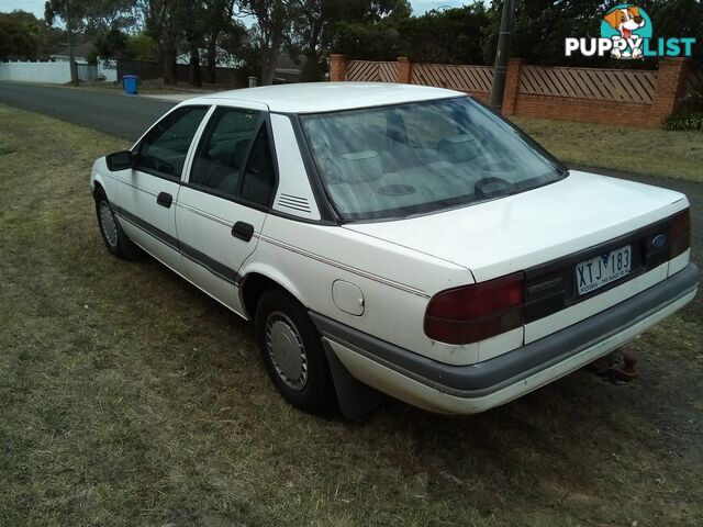 1990 EA Ford Fairmont Falcon Sedan Automatic