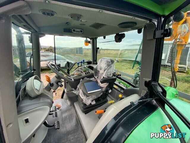 Deutz Fahr tractor, loader- very low hours, made in Germany