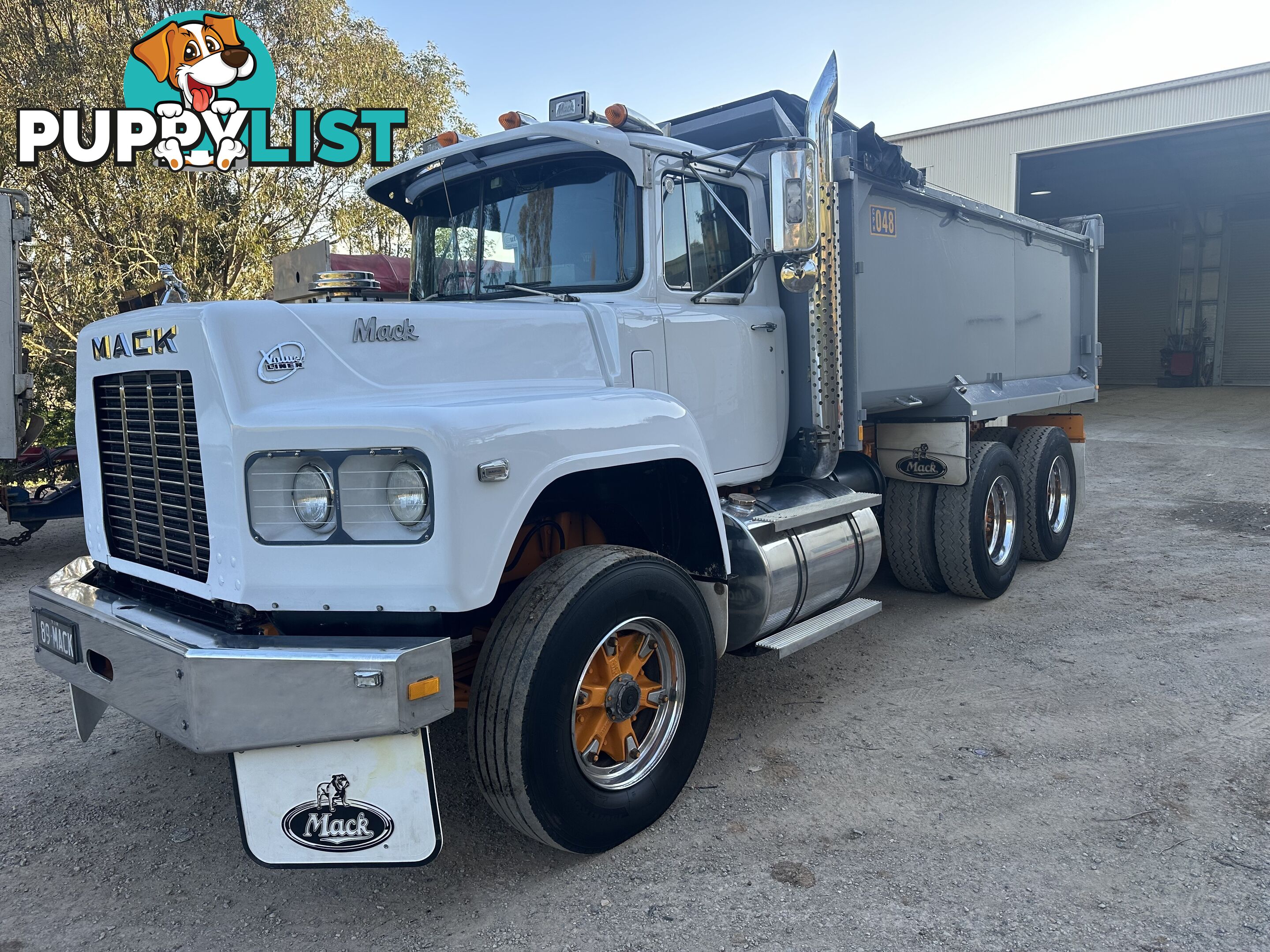 1989 Mack Value-Liner Tipper Truck