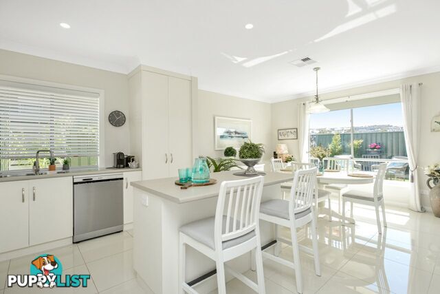 33 Rosella Street ENCOUNTER BAY SA 5211