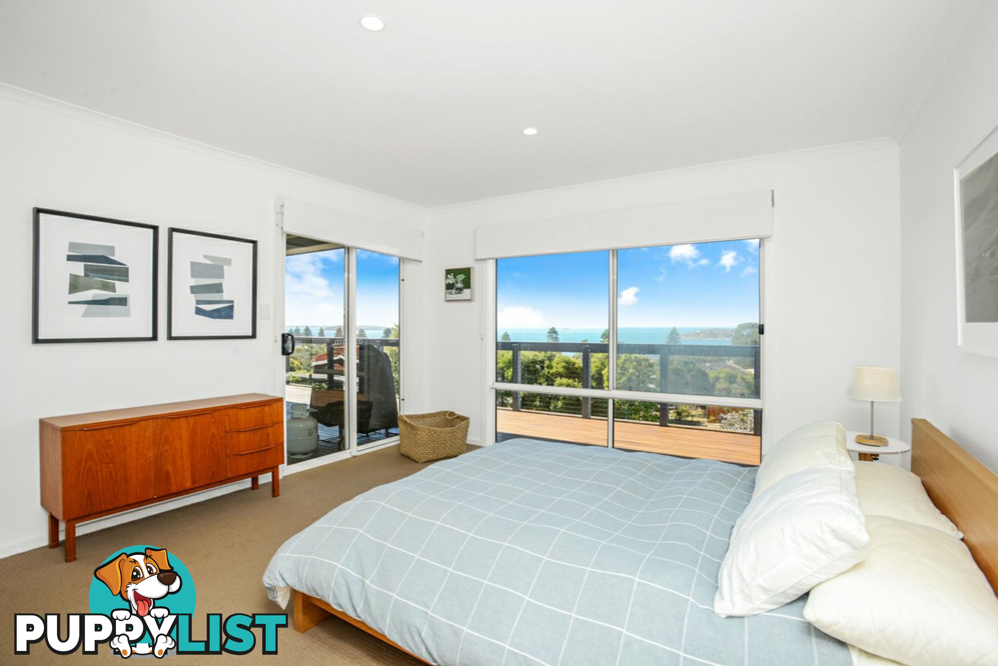 10 Kirby St ENCOUNTER BAY SA 5211