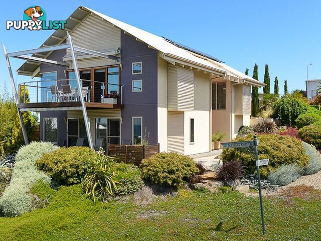 1 Baleen Court ENCOUNTER BAY SA 5211