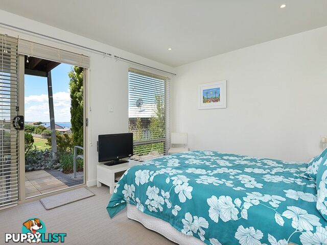 1 Baleen Court ENCOUNTER BAY SA 5211