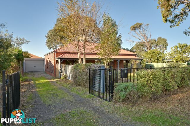 16 Higgins Street ENCOUNTER BAY SA 5211