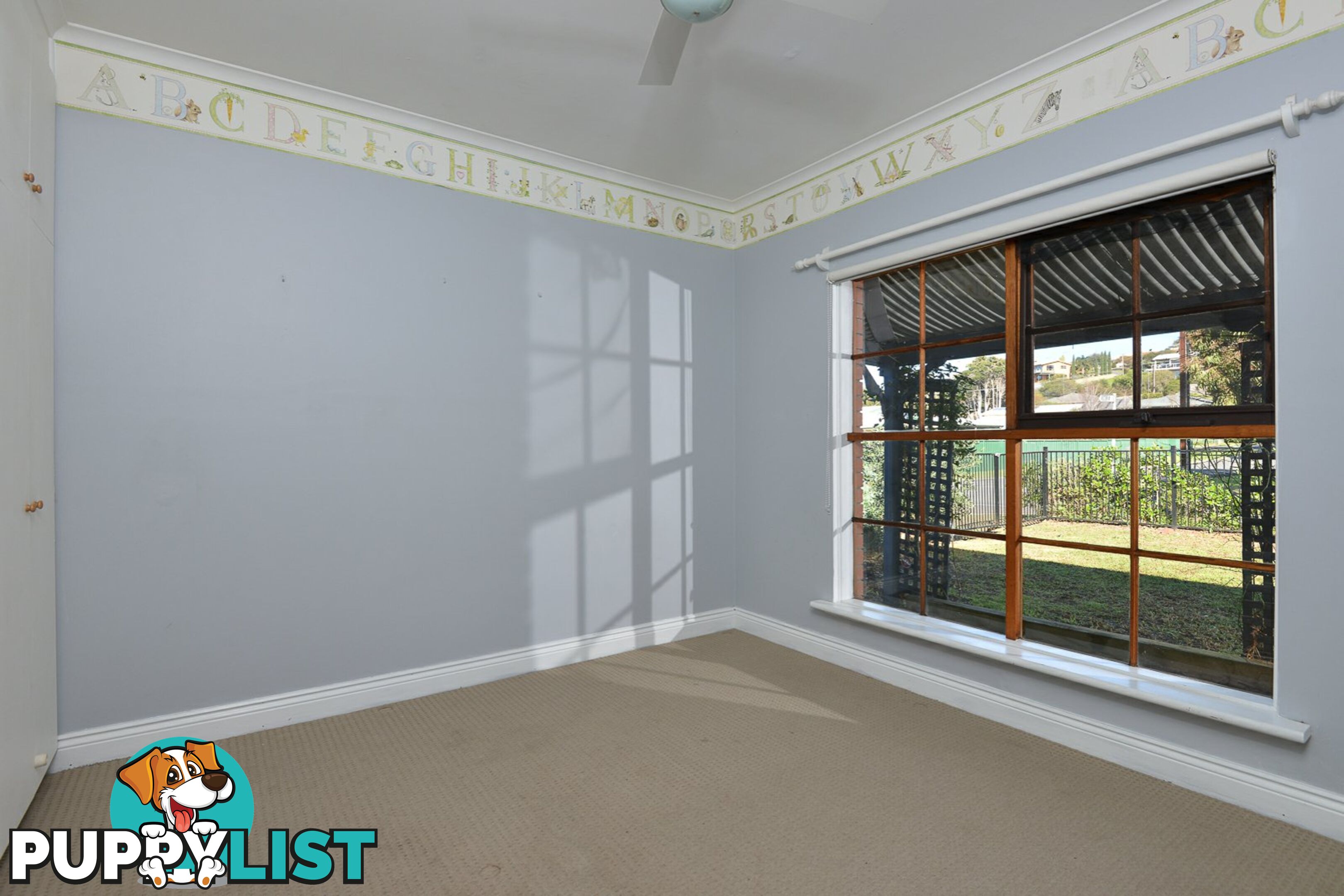 16 Higgins Street ENCOUNTER BAY SA 5211