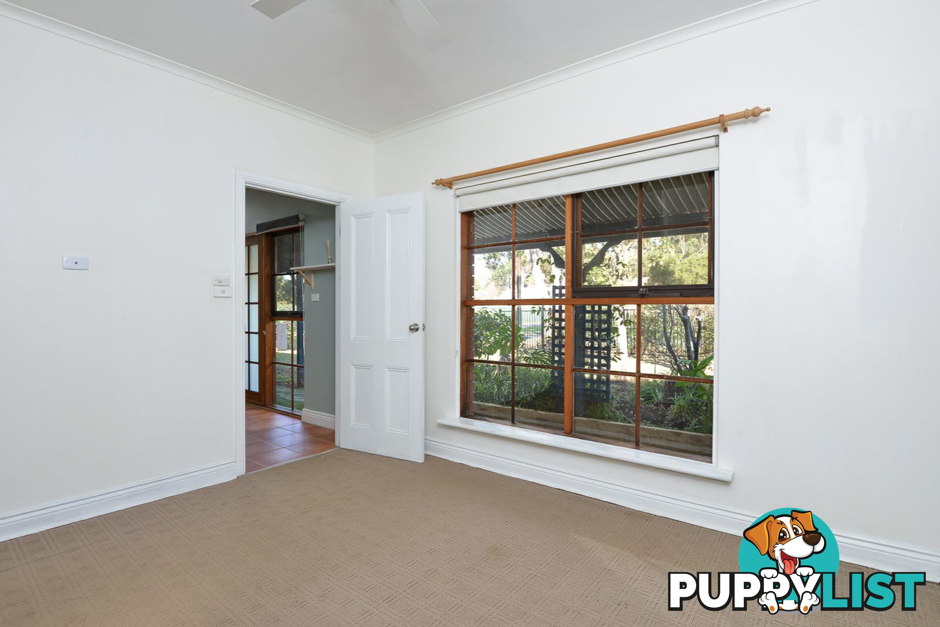 16 Higgins Street ENCOUNTER BAY SA 5211