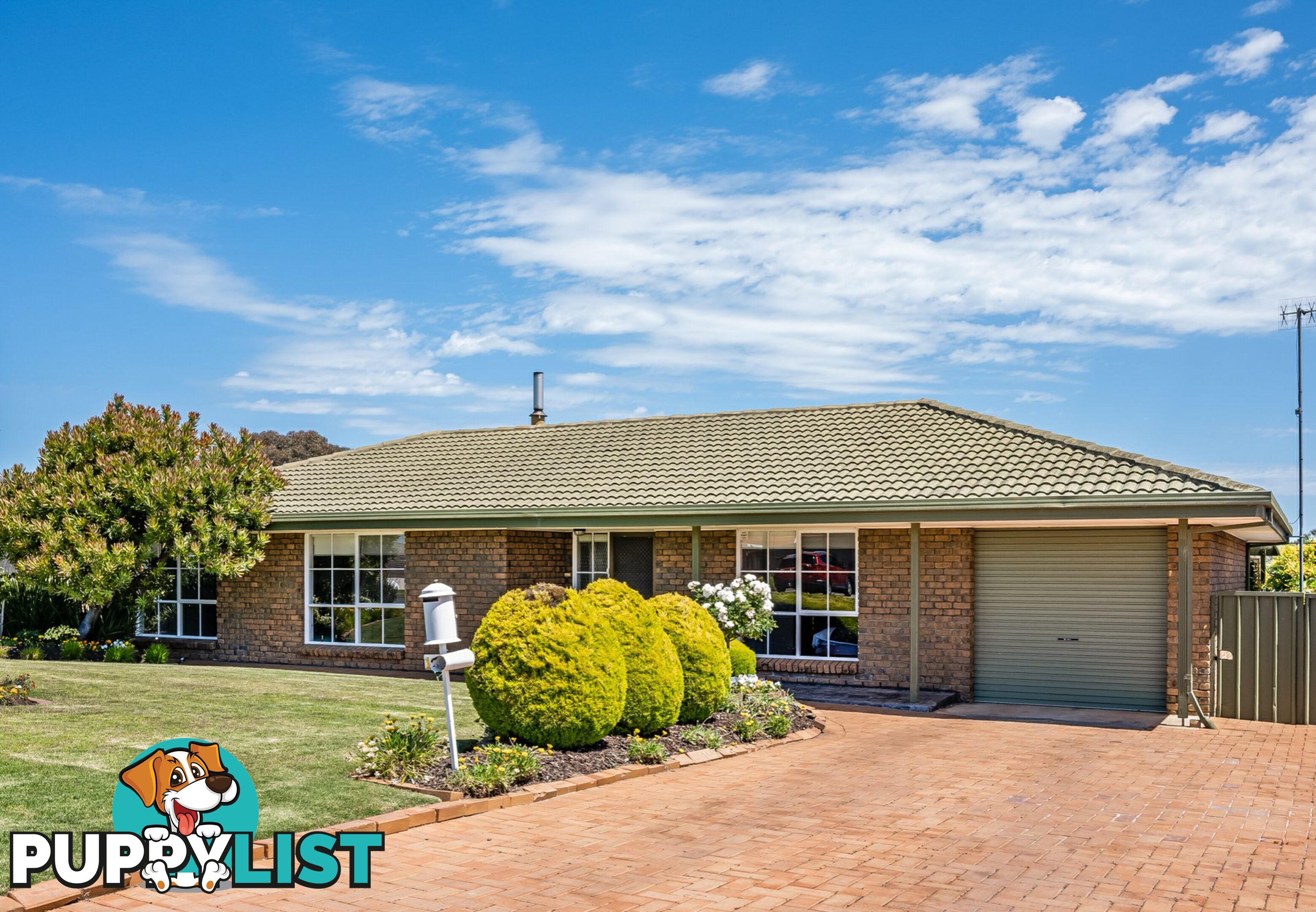 12 Connell Street VICTOR HARBOR SA 5211