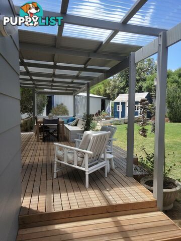 25 Channon Street PORT ELLIOT SA 5212