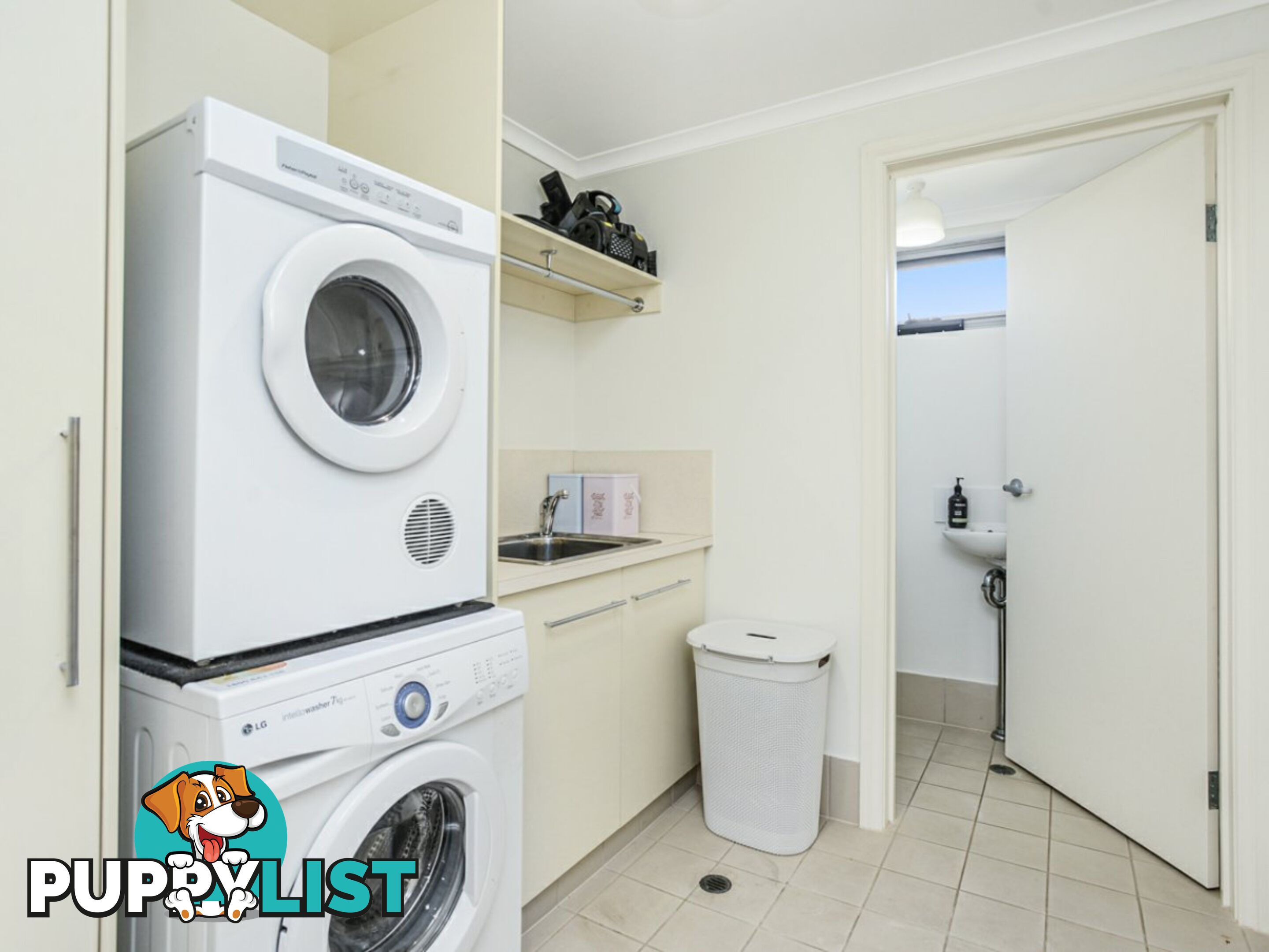 16/2 Solway Crescent ENCOUNTER BAY SA 5211