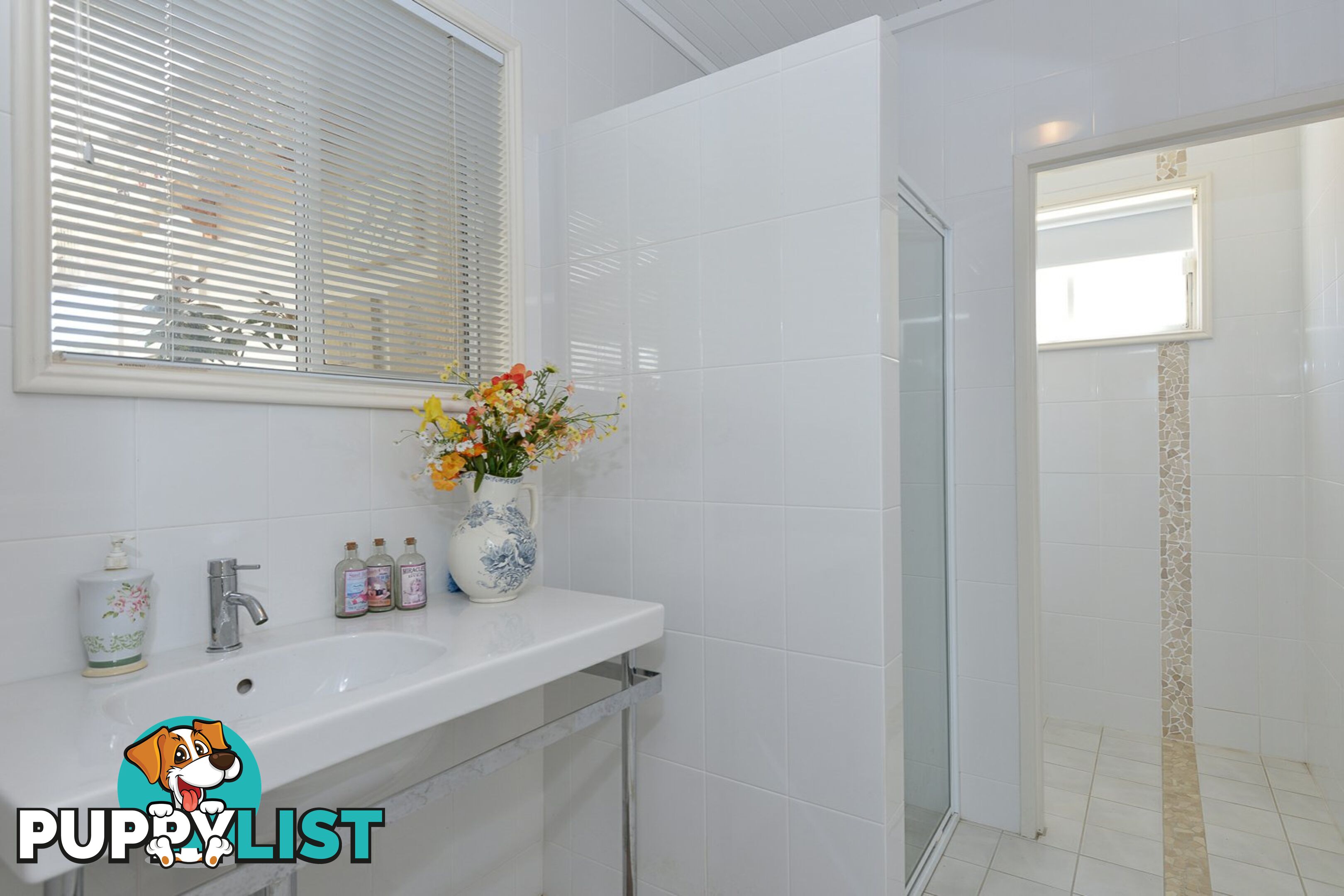 37 Captain Sturt Parade HINDMARSH ISLAND SA 5214