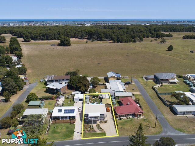 37 Captain Sturt Parade HINDMARSH ISLAND SA 5214