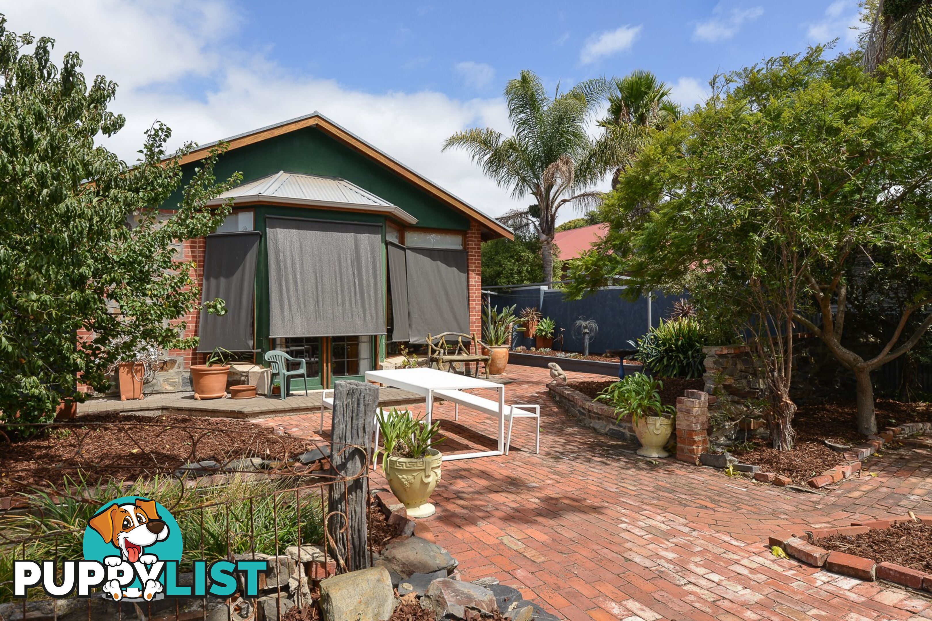 10 Pine Avenue VICTOR HARBOR SA 5211