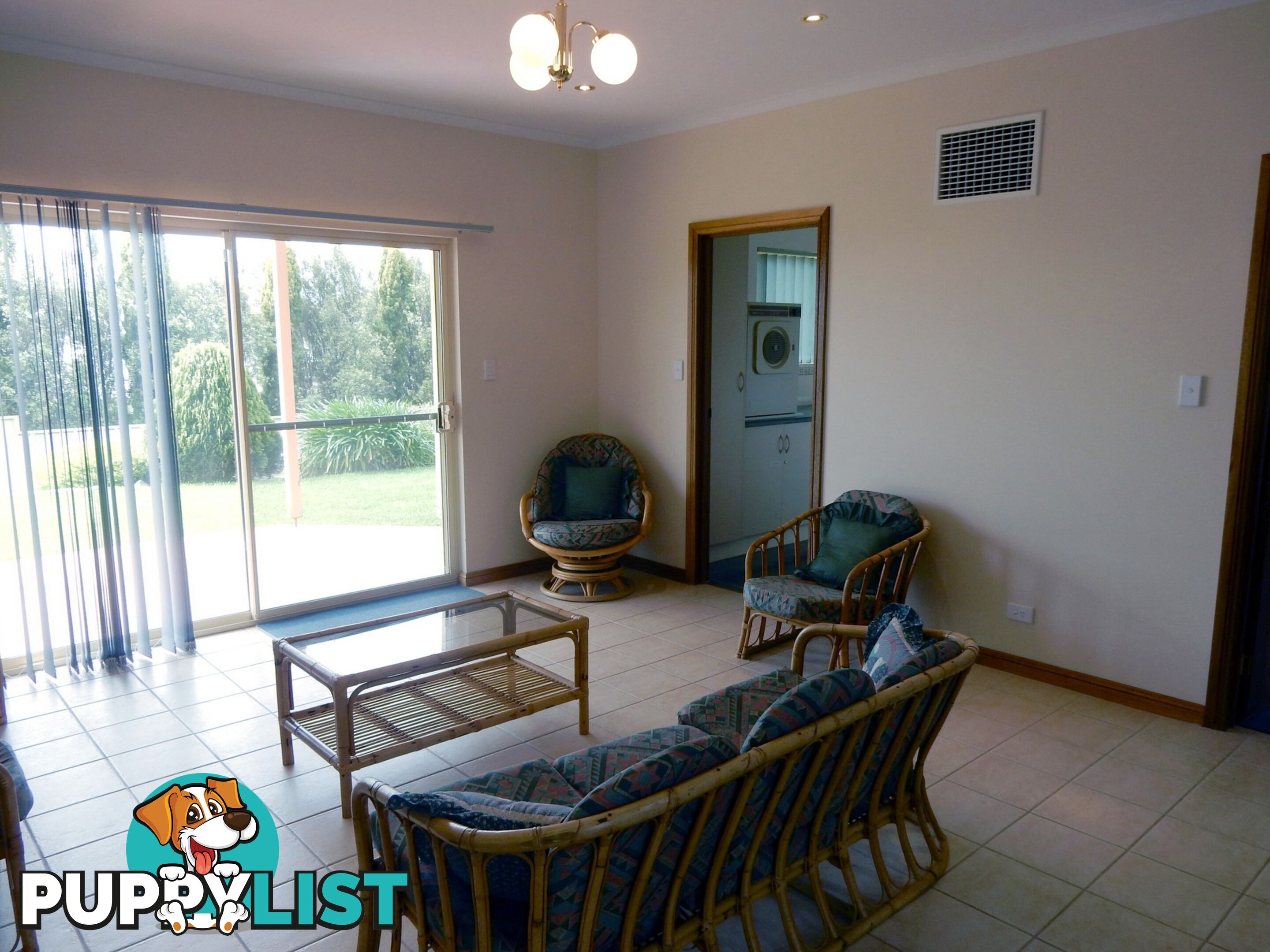 4 Thompson Court ENCOUNTER BAY SA 5211