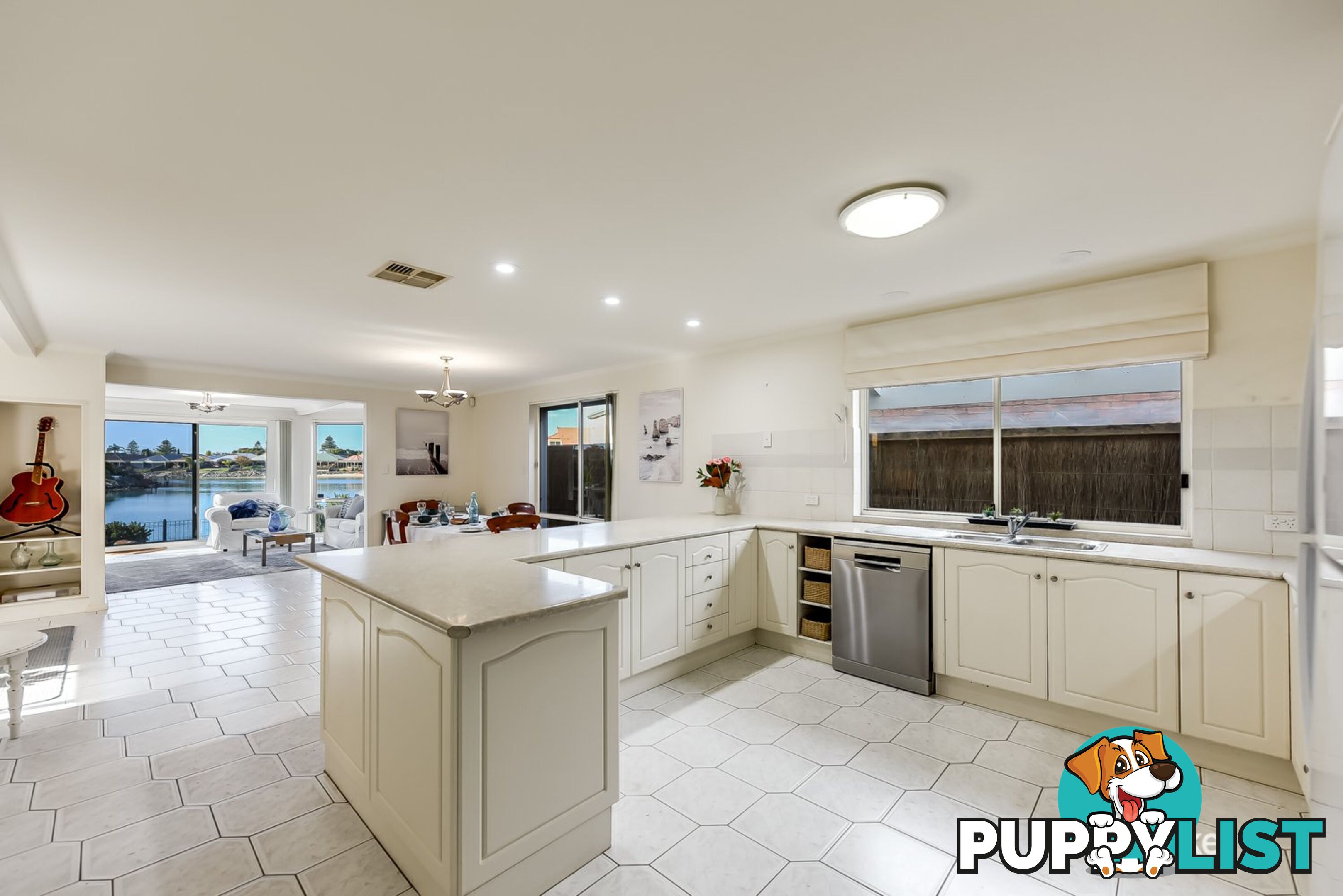 24 Islander Drive, ENCOUNTER BAY SA 5211