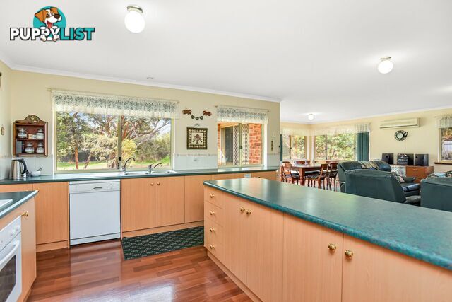 11 Ocean Road VICTOR HARBOR SA 5211