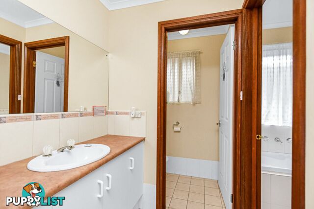 11 Ocean Road VICTOR HARBOR SA 5211