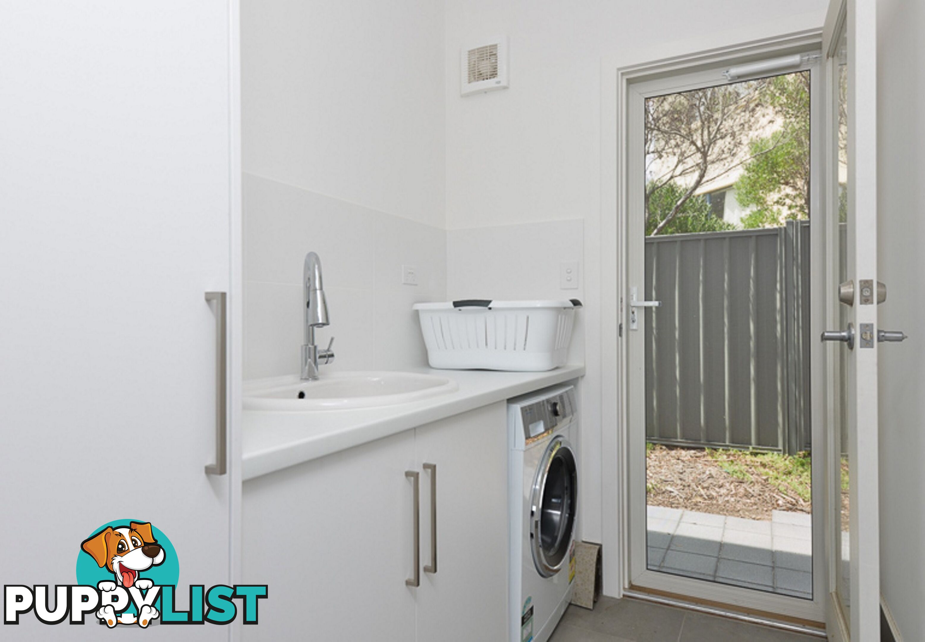 10 Bennett Road PORT ELLIOT SA 5212