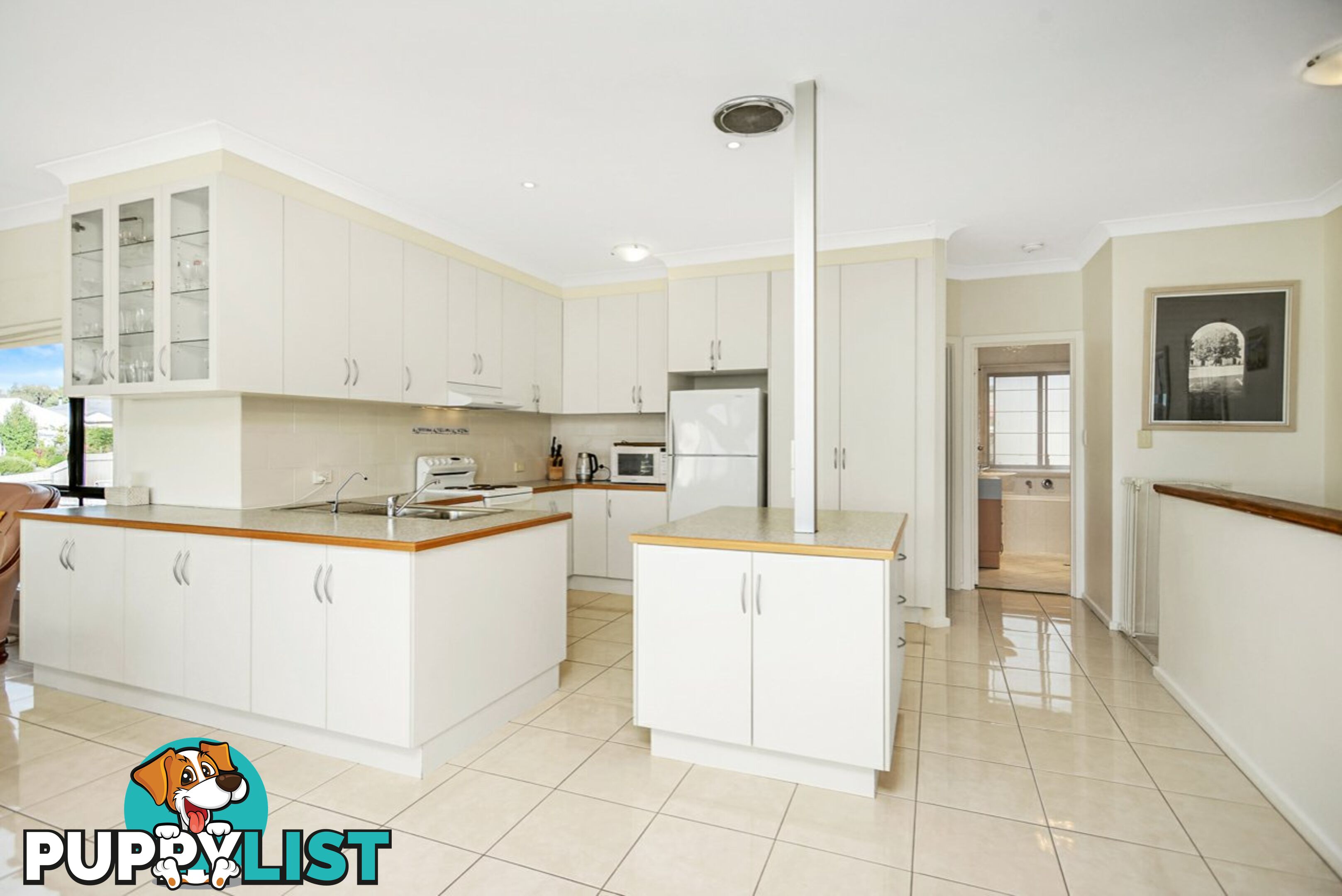 3 Thompson Court ENCOUNTER BAY SA 5211