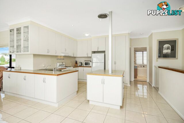 3 Thompson Court ENCOUNTER BAY SA 5211