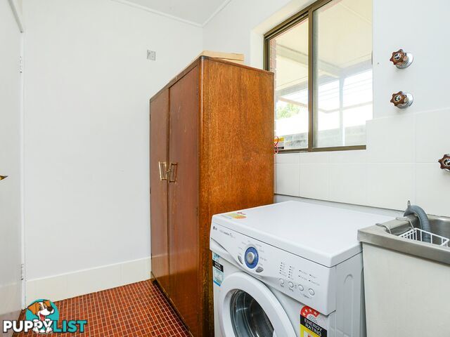 1 Henry Street ENCOUNTER BAY SA 5211