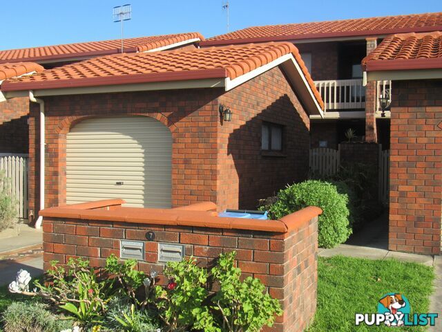 Unit 2/7 The Parkway VICTOR HARBOR SA 5211